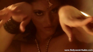 Sensual Tawaif Dance Performance