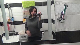 Kate pissing a lot with hairy pussy  after long desperation