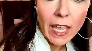 Video Mom Daughter big boobs striptease masturbation