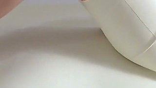 Gagging Martyrdom in Vacuum Bed!