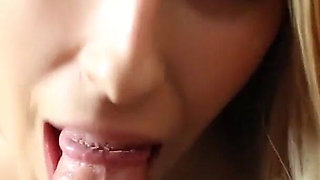 Amazing Babes Kimber Lee and Ashlynn Taylor Double BJ!