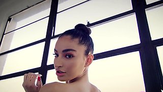 Argentinian Emily Willis passion dancing