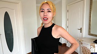 Thai blonde goes head over heels for a sensual BJ
