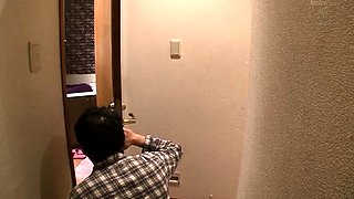 Amateur blonde girlfriend homemade blowjob and handjob