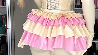 Miss Fetilicious in Latex Barbie Doll Outfit