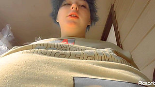 Smoking and Tit Play