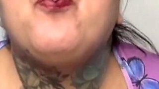 Plus-size Woman Sucking on Her Lollipop - Full Version