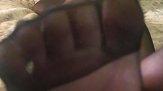 Goode Girl Nylon Foot Worship JOI POV