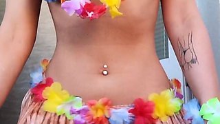 Amateur Cute Teen Girl Plays Anal Solo Cam Free Porn