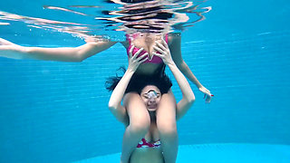 Lesbian Domination Top Girls Control Air Pool