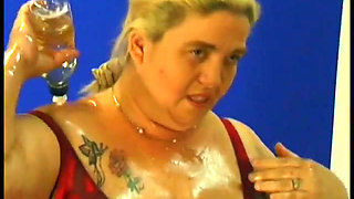 Nasty fatso lady Patty Parker is fond of getting her unstoppable body oiled and her cunt drilled with toy by curious dude