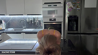 Luxury Evenings with a Grown Woman