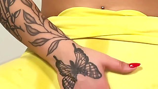 Personal Trainer Strips & Fucks Herself with Dildo Until She Cums