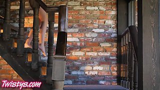 Twisyts - Kimmy Granger