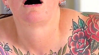 Carrie Capri Gets Fucked Doggie Style by Fucking Machine and Cums Hard!