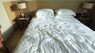 Sexy Thai MILF amateur fuck on video