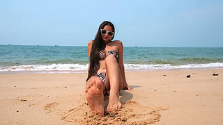 Horny and Sunny Morning on the Beach