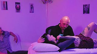 Tattoo Artist Bethany Rose Fucks Cuckolds Wife While Capitano Eric Watches