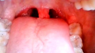 Giantess femdom goddess teasing with her beautiful big mouth
