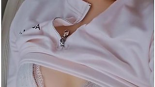 Korean Teen Flashing In The Car