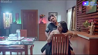 Hottie Indian Babe Erotic Clip