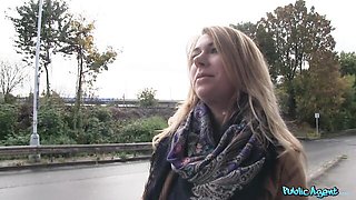 Angelic Martin Gun at czech video