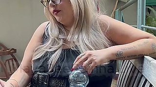 Good Morning Goddess Morning Smoke Break Sexy Leggings in Thick Thunder Thighs & Michael Kors Patent Pumps