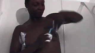 Black pussy fucking in the bathroom after pussy shaving