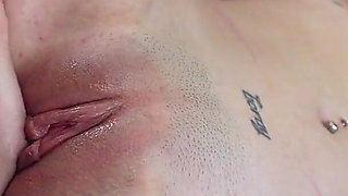 Don't Scream! Petite Stepsis Gets Creampie After Hot Sex