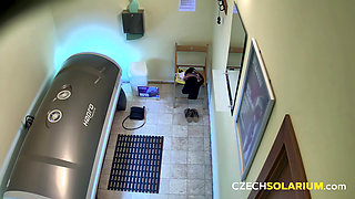 Czech Solarium 329: Model in the Solarium