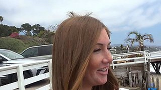Gorgeous bikini blonde outdoor quickie