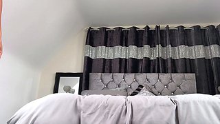 Close up teen pussy gaping action