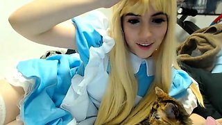 Pissing masturbating babe solo toy play