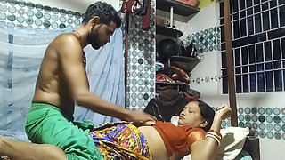 The Stepmother Had Sex with Her Husband While Wearing a New Saree and Blouse.
