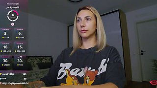 Blonde Teen Solo Masturbation