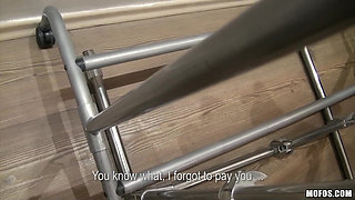 Public Pickups - Meg Magic Has Zero Gag Reflex
