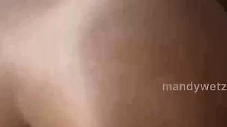 Threesome with My G There Is Love in Sharing Pussy