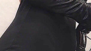 Mistress Makes Her Pussy Lick and Lick Her Ass Best Femdom