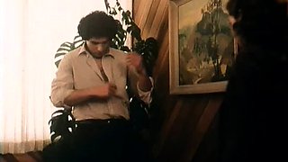 Curvy brunette latina gives a blowjob and handjob