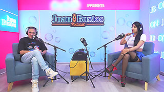 Busty Mayaofi Goes Wild Riding the Machine and Ends up Asking for All the Cameraman's Cum on Her Face.