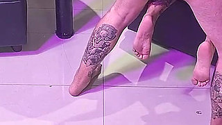 My Girlfriend Invited Me to the Motel but I Didn't Know That Someone Else Was Going to Her While I Was Recording