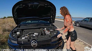 A Slut Whose Car Has Broken Down Gets Bruta Fucked by a Stranger Who Stops to Help Her.