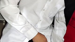 She teaches her stepson to fuck before his graduation night