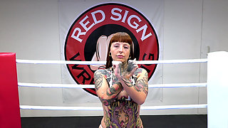 Red Firesquirt Vs Goddess Meg - Sex Fight