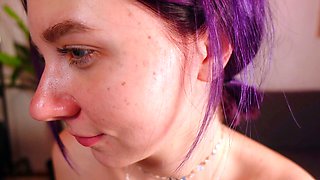 Hot redhead giving close up of her large cunt hole