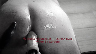 when my slave take dildo on the fuck machine