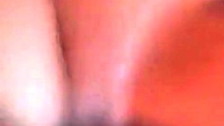 Die ungezogene Affre zwischen einer in Latex gekleideten de