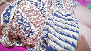 Palm Oil Boss's Wife Cheating With Her Gardener