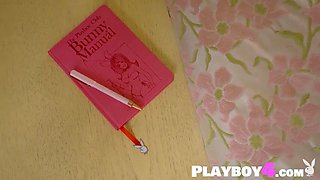 Lovely light-haired COUGAR passion posing act before ideal striptease sesh