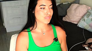 Romanian amateur webcam teen masturbate
